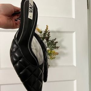 Black Zara quilted pointed toe heels (size: 9.5/41)